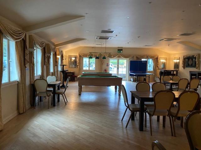 The Thelbridge Cross Inn Кредитон Экстерьер фото