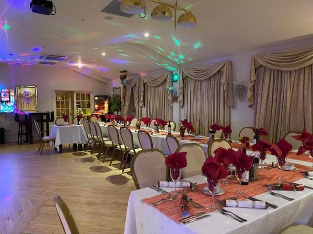 The Thelbridge Cross Inn Кредитон Экстерьер фото